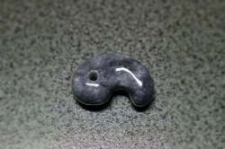 糸魚川産翡翠　勾玉　21mm