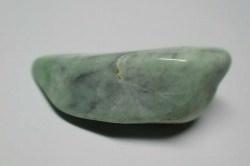 糸魚川産　翡翠原石