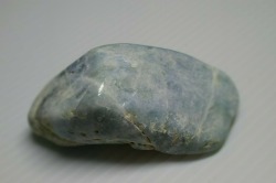 糸魚川産　翡翠原石