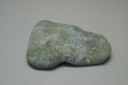 糸魚川産　翡翠原石