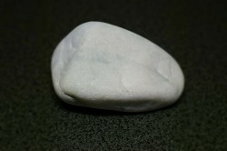 糸魚川産　翡翠原石