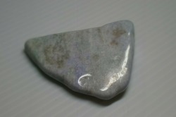 糸魚川産　翡翠原石