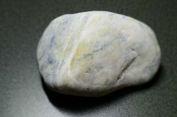 糸魚川産　翡翠原石