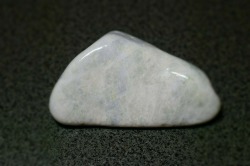糸魚川産　翡翠原石