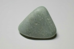 糸魚川産　海石