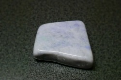糸魚川産　翡翠原石　