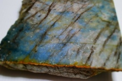 糸魚川産　翡翠原石　青