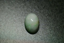 糸魚川産　本翡翠　ルース