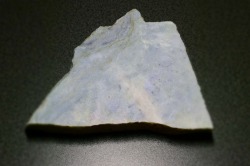 糸魚川産　翡翠原石　板
