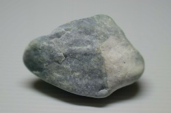 糸魚川産　翡翠原石