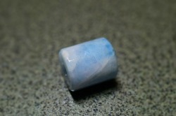 管玉