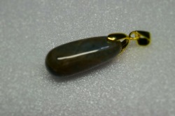 糸魚川産　ペンダントトップ