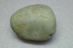 糸魚川産　翡翠原石　