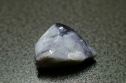 糸魚川産　翡翠原石　