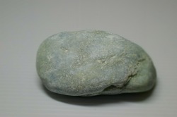 糸魚川産　翡翠原石