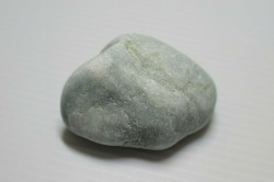 糸魚川産　翡翠原石