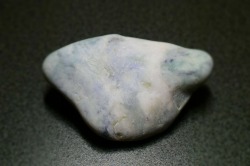 糸魚川産　翡翠原石
