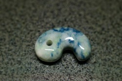 糸魚川産翡翠　勾玉　21mm