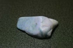 糸魚川産　翡翠原石