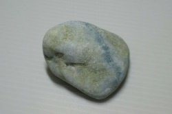 糸魚川産　翡翠原石
