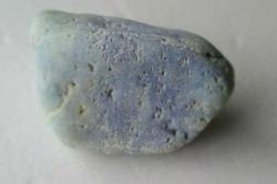 糸魚川産　ラベンダー原石　海石