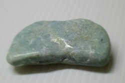 糸魚川産　翡翠原石　