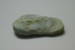 糸魚川産　翡翠原石