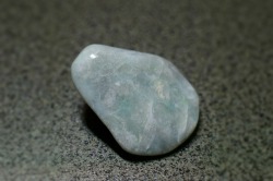 糸魚川産　翡翠原石　