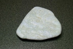 糸魚川産　翡翠原石