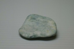 糸魚川産　翡翠原石