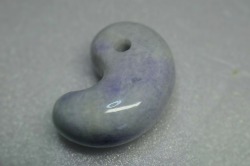 糸魚川産　勾玉 33mm