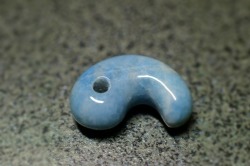 糸魚川産翡翠　勾玉　19mm