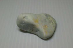糸魚川産　翡翠原石　