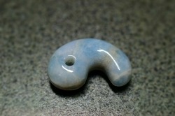 糸魚川産翡翠　勾玉　21mm