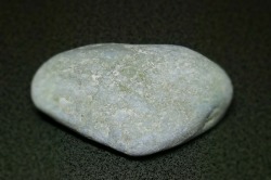 糸魚川産　翡翠原石