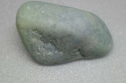 糸魚川産　翡翠原石