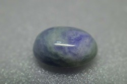 糸魚川産　本翡翠 ルース