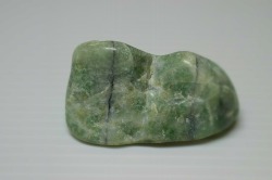 糸魚川産　翡翠原石　