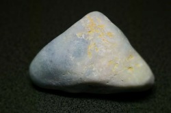 糸魚川産　翡翠原石