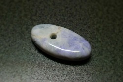 糸魚川産翡翠　大珠　38mm