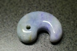 糸魚川産翡翠　勾玉　32mm