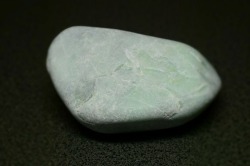 糸魚川産　翡翠原石