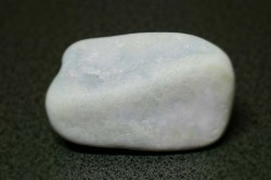 糸魚川産　翡翠原石
