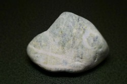 糸魚川産　翡翠原石