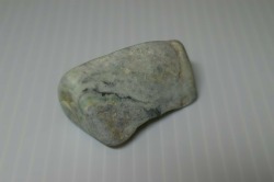 糸魚川産　翡翠原石
