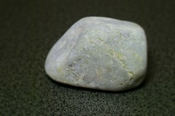 糸魚川産　翡翠原石