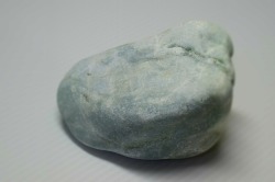 糸魚川産　翡翠原石