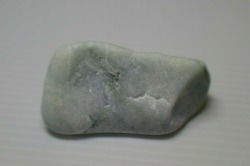 糸魚川産　翡翠原石