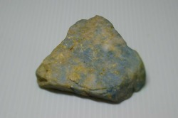 糸魚川産　翡翠原石