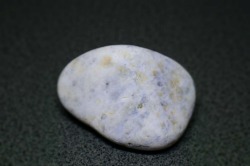 糸魚川産　翡翠原石